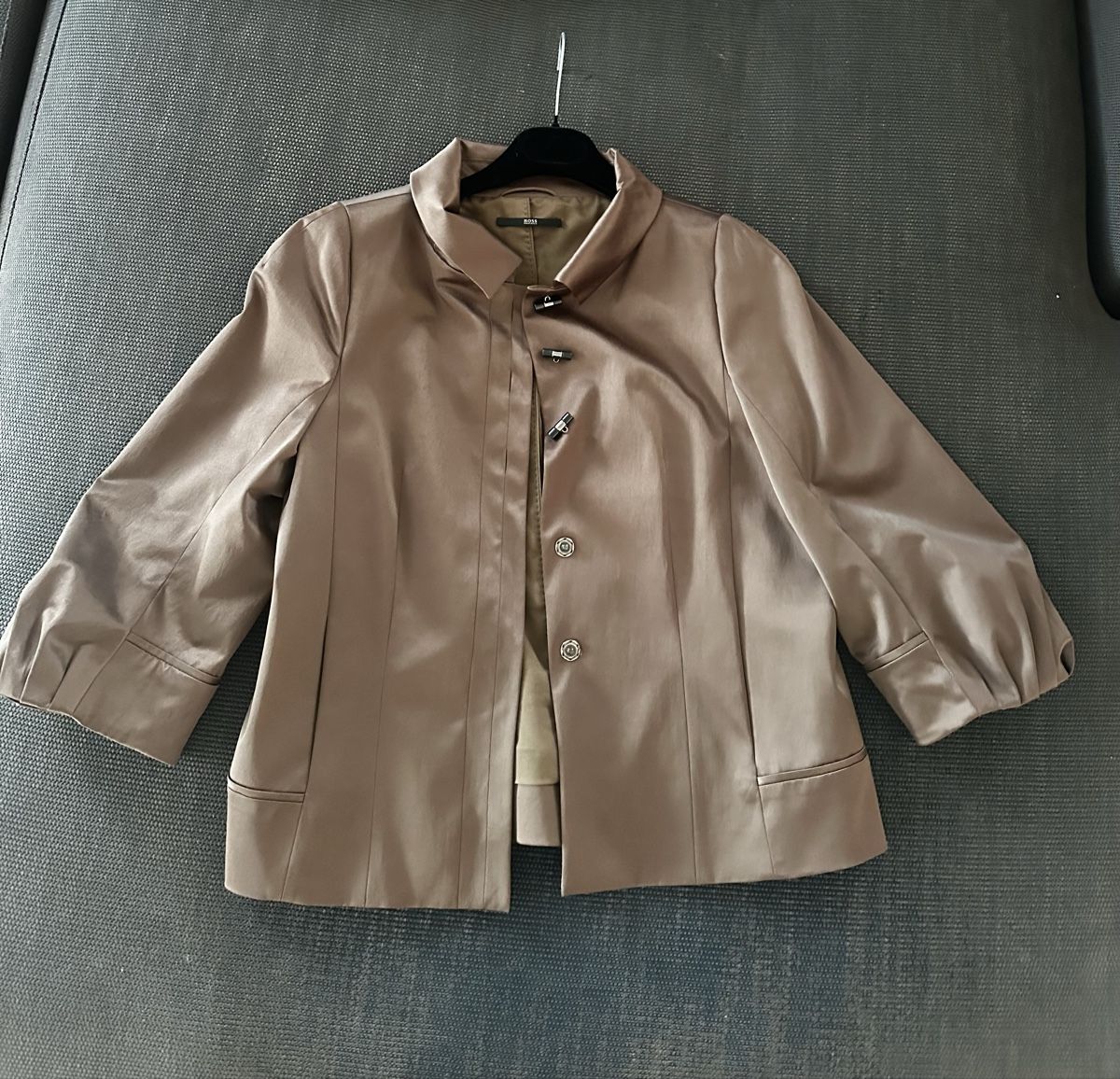 Vestes: Boss Jacke – D'occasion à Bäch SZ par ruslena29 4