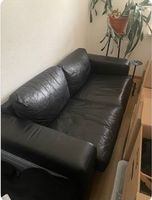 Schwarzes  Echtledersofa, 2-Sitzer, guter Zustand, Muss weg!