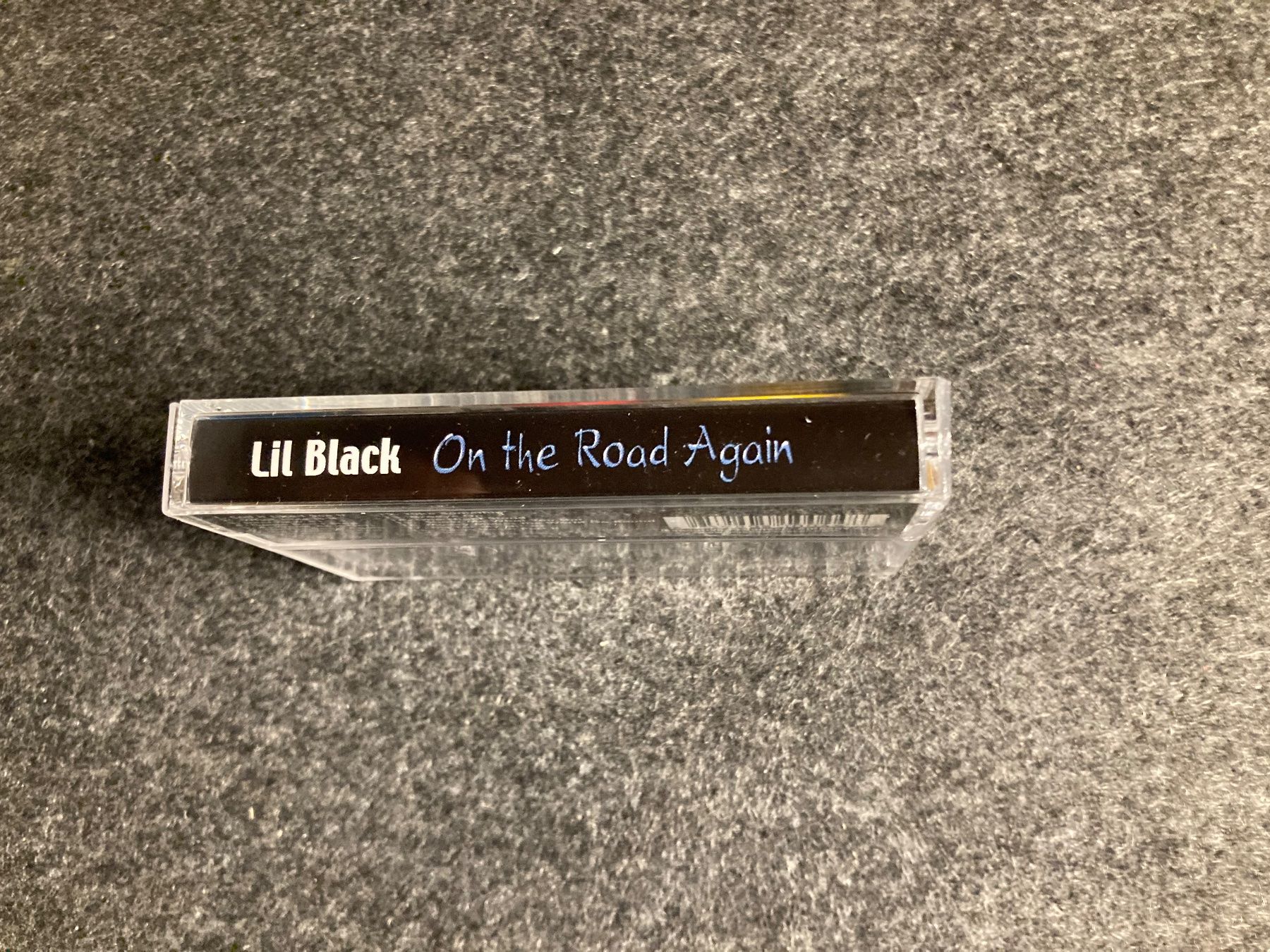 Musicassette: Lil Black - On The Road Again (MC) – Nuovo (secondo la descrizione) da Fribourg venduto da Karushi 1