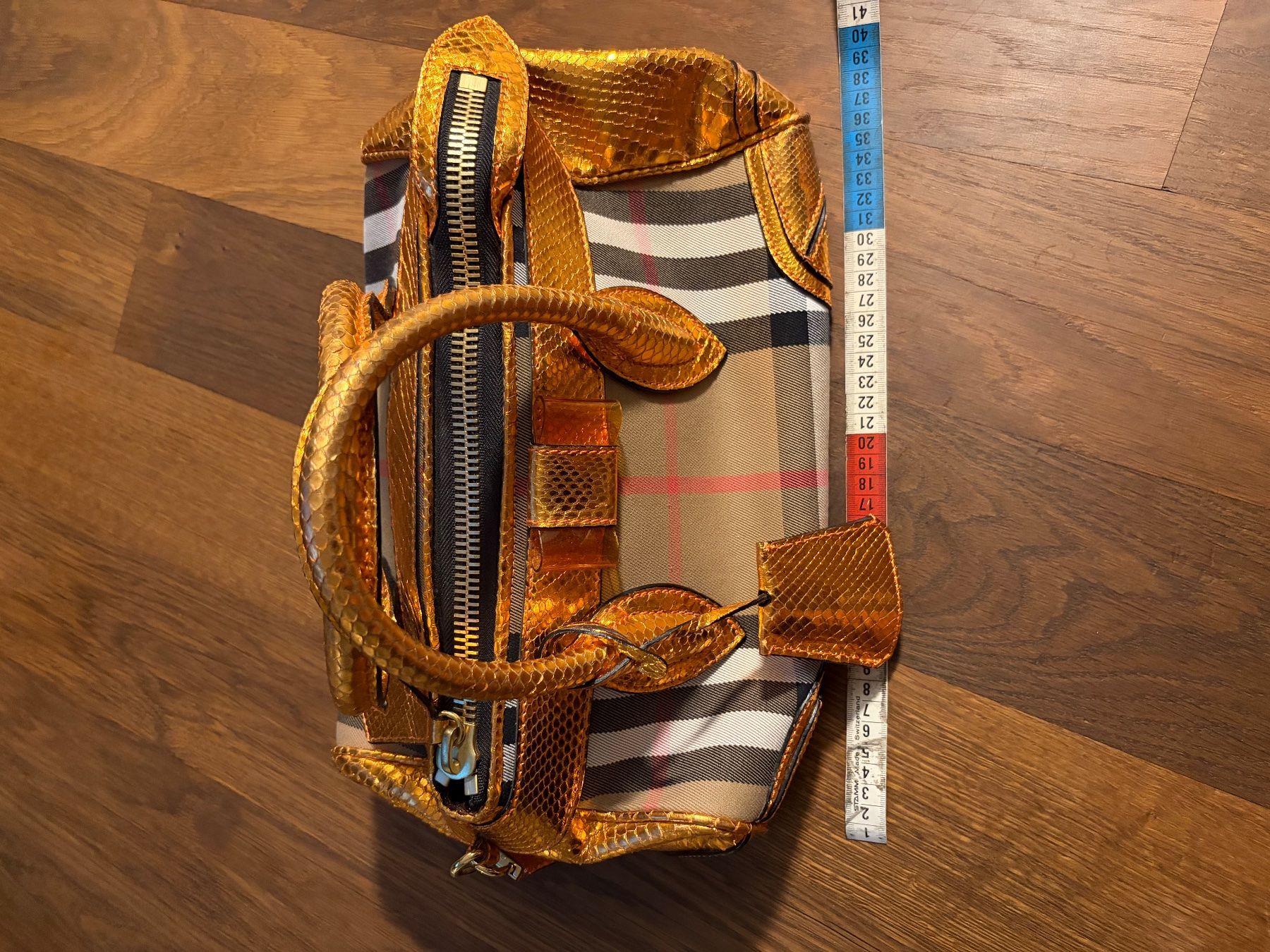 Burberry Sacs femmes: Burberry Tasche – D'occasion à Oberlunkhofen par yaric01 2