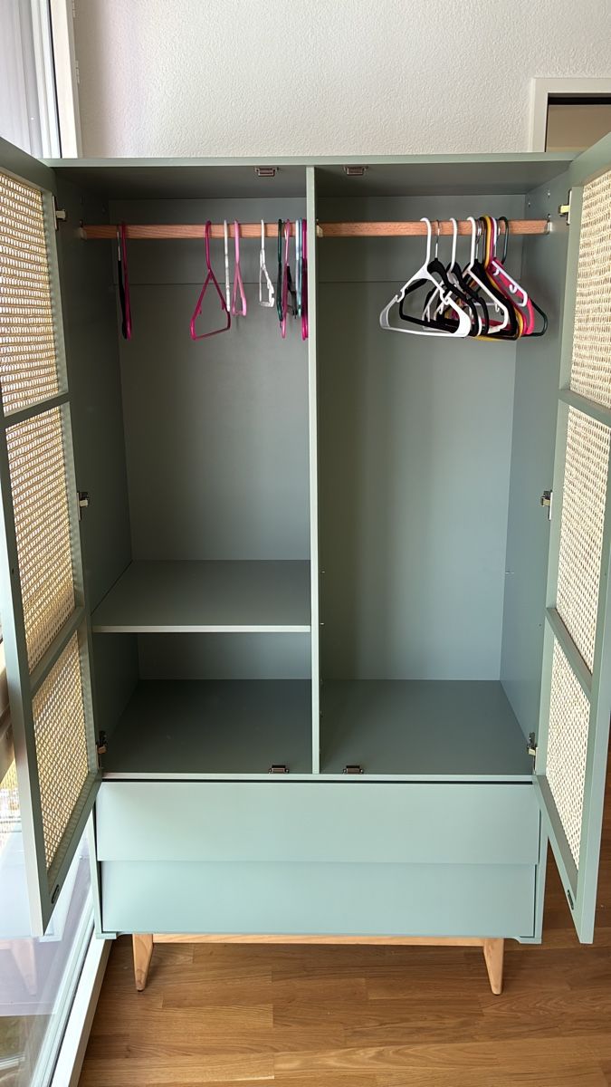 Maisons du monde Kommoden: Clothes wardrobe  – Gebraucht aus Baar von nye_zh2x 1