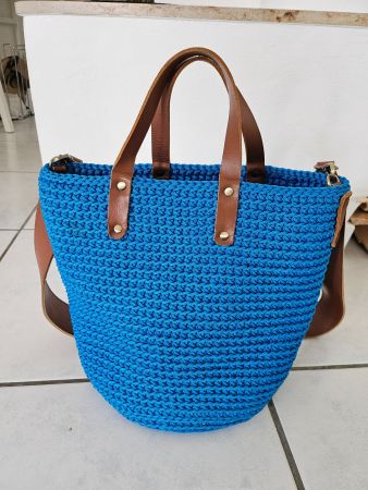 Geflochtene Umhängetasche / Henkeltasche blau