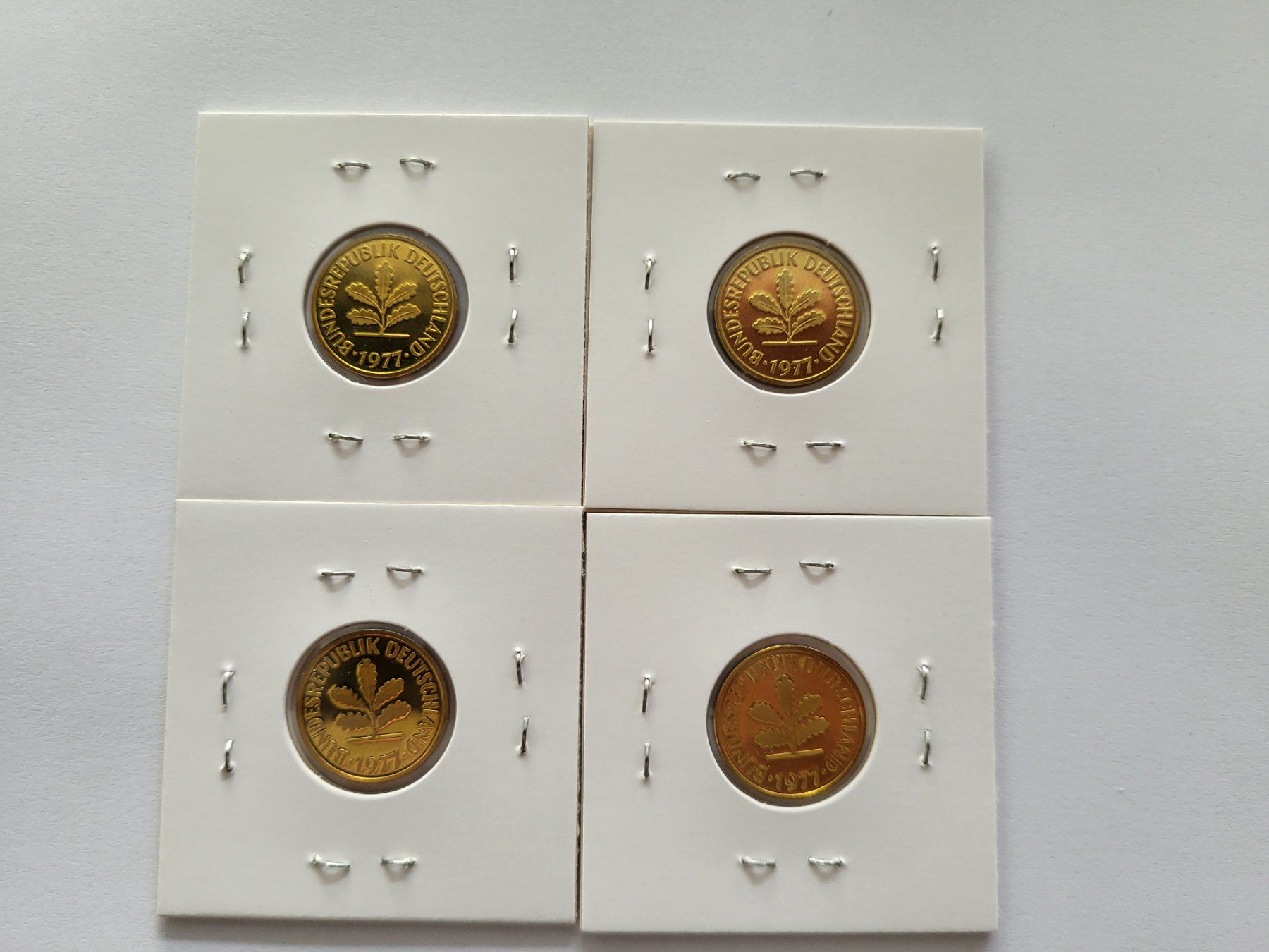 Tutti le monete: 5 Pfennig D-F-G-J 1977 PP – Nuovo (secondo la descrizione) da Pravidondaz venduto da LVtik 2