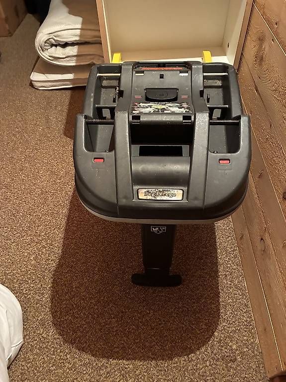 Auto-Kindersitze: Isofix – Gebraucht aus Knutwil von Momon