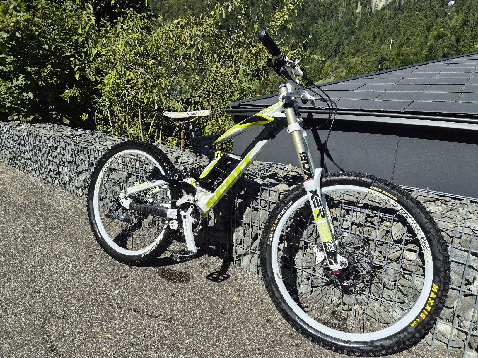 Biciclette: Downhill Bike – Usato da Marbach LU venduto da nelk22 2