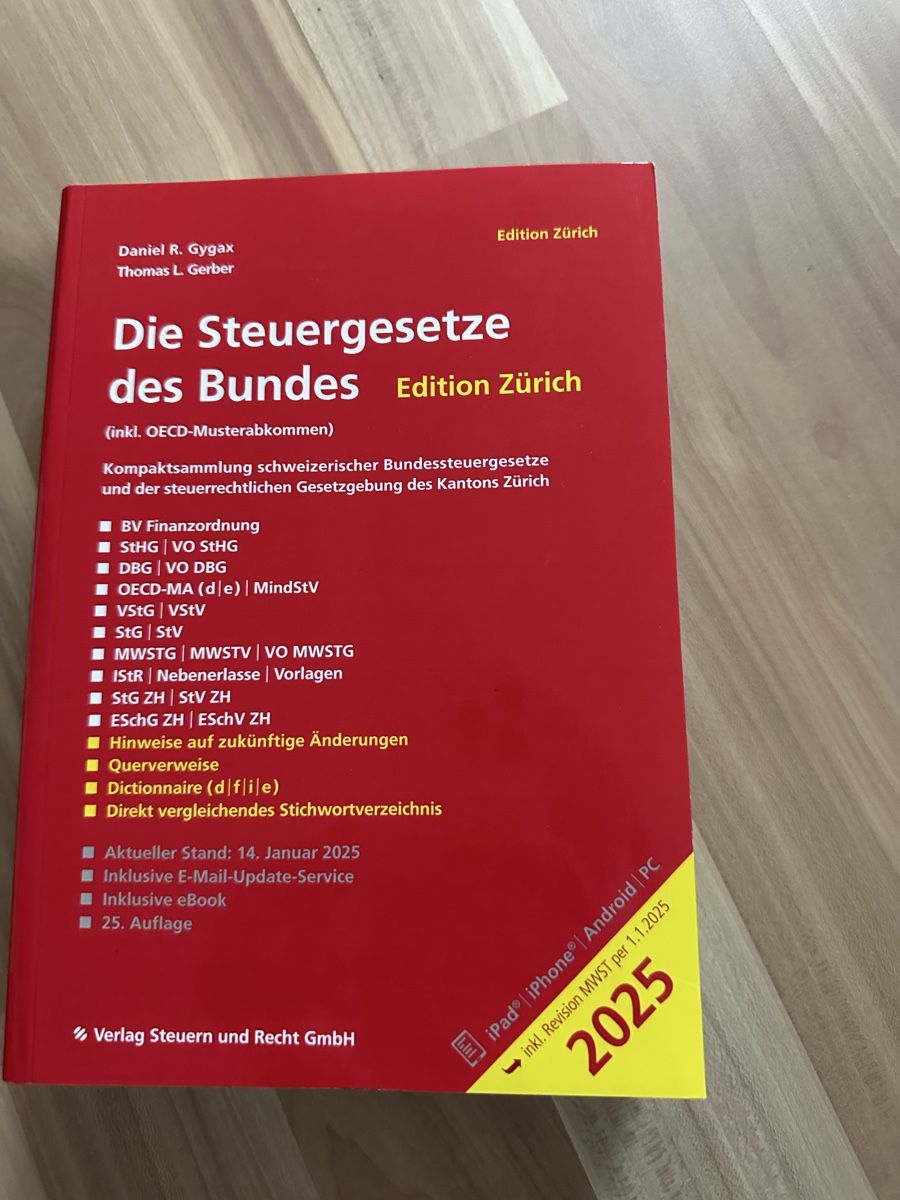 Livres: Die Steuergesetze des Bundes  – D'occasion à Triesen par zeysel