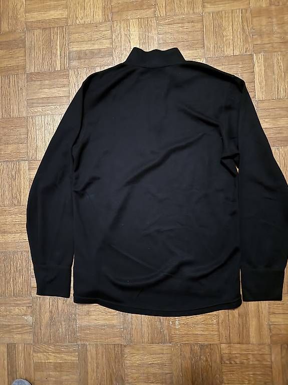 Pullover & Sweatshirts: Pull Carhartt – Gebraucht aus Morges von bir_9rsr 2