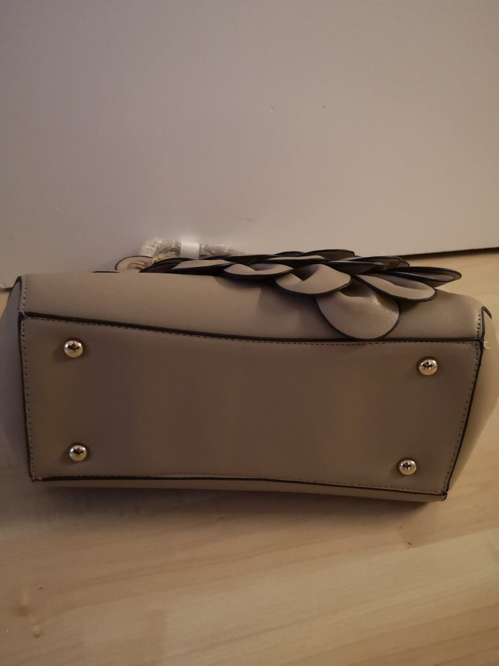 Borse da donna: Schöne Tasche – Nuovo e nell'imballaggio originale da Büttikon AG venduto da PAM120319 2
