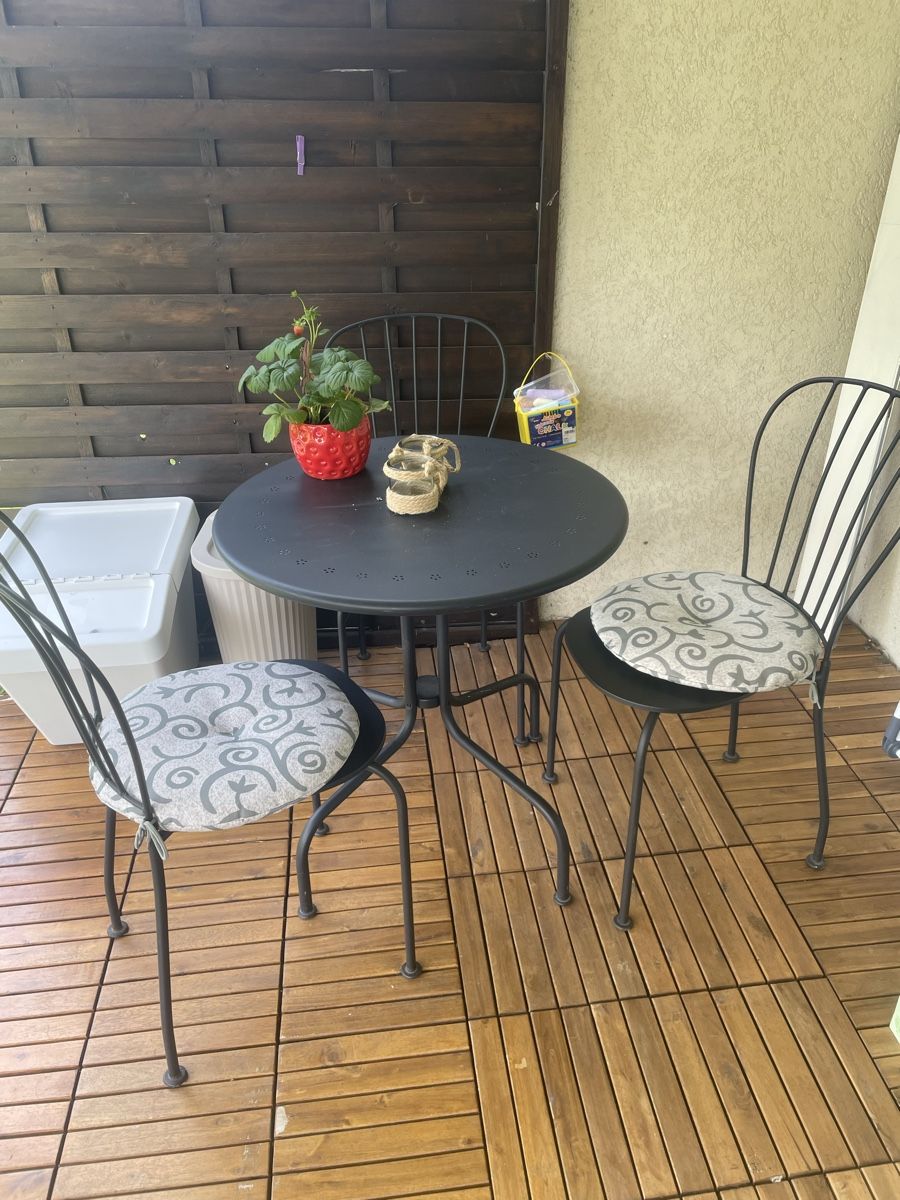 Set di tavolo e panche: Balkon Tisch-3er set – Usato da Erlinsbach SO venduto da asj_xwx2