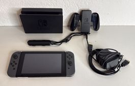 Nintendo Switch V1 Unpatched – RCM kompatibel + Zubehör