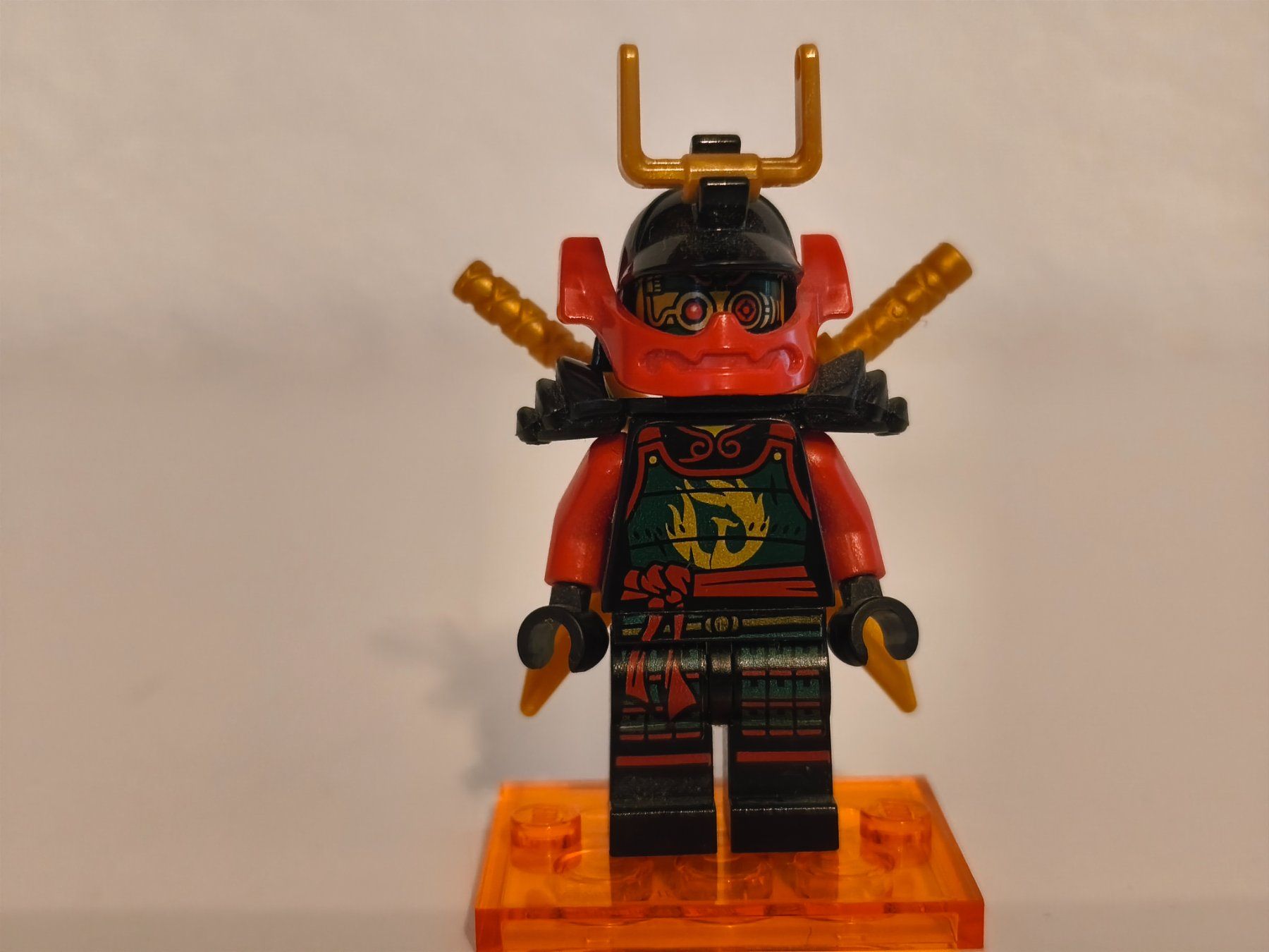 Statuette: Lego Nya (Samurai X) – Usato da Diegten venduto da cilio