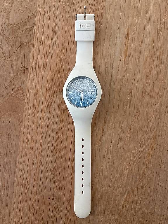 Uhren: ICE Watch weiss – Gebraucht aus Amriswil von MiCastel