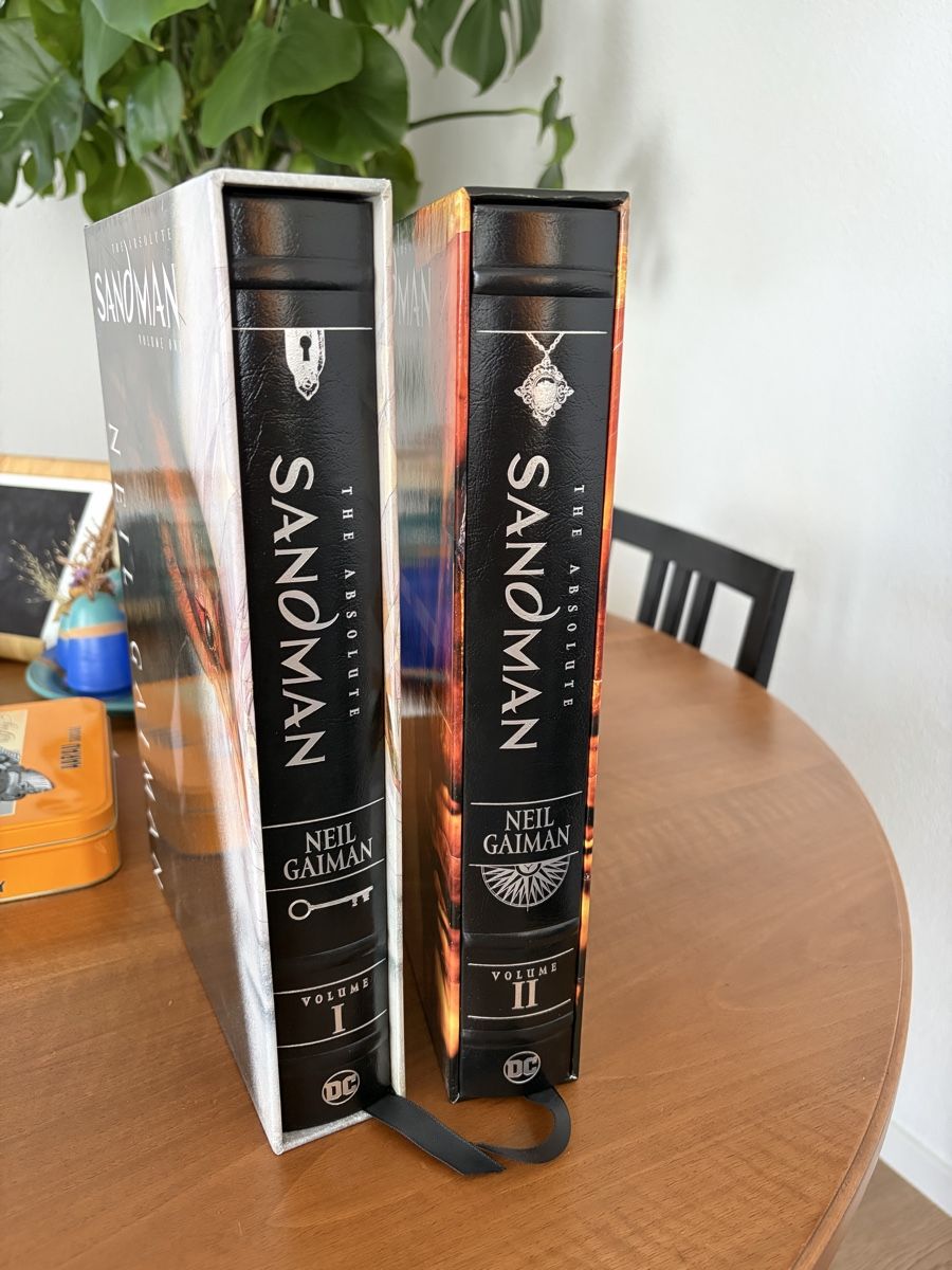 Comics: Comic Book The Absolute Sandman Vol. one & two – Neu (gemäss Beschreibung) aus Strengelbach von shihtzuliving_22
