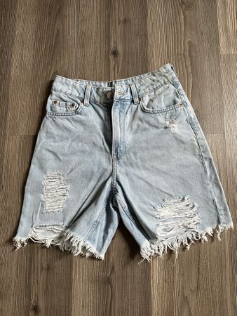 Jeans Shorts Gr. 34