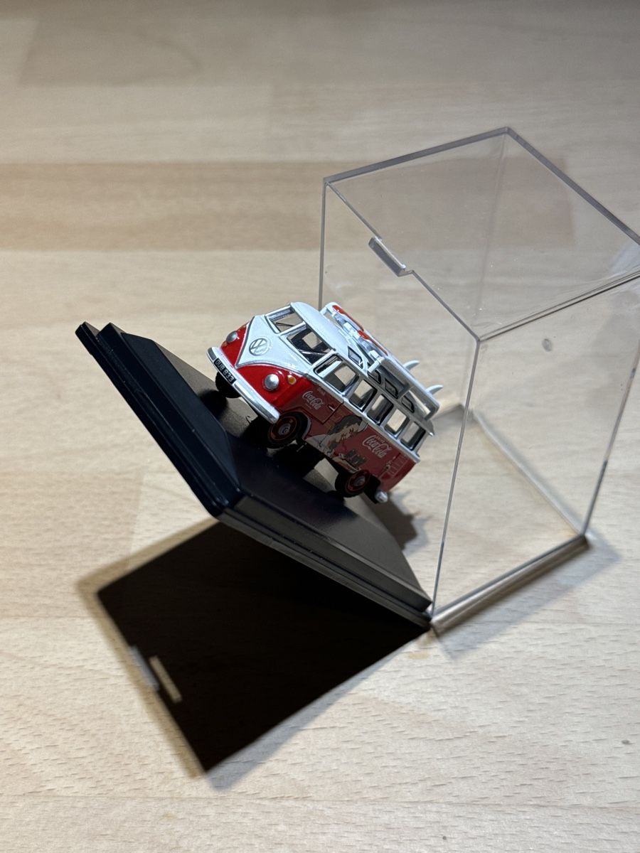 Coca-Cola Modellini d'auto: CocaCola T1 Bus / Surfboards – Nuovo e nell'imballaggio originale da Stüsslingen venduto da leo_nzh6 3