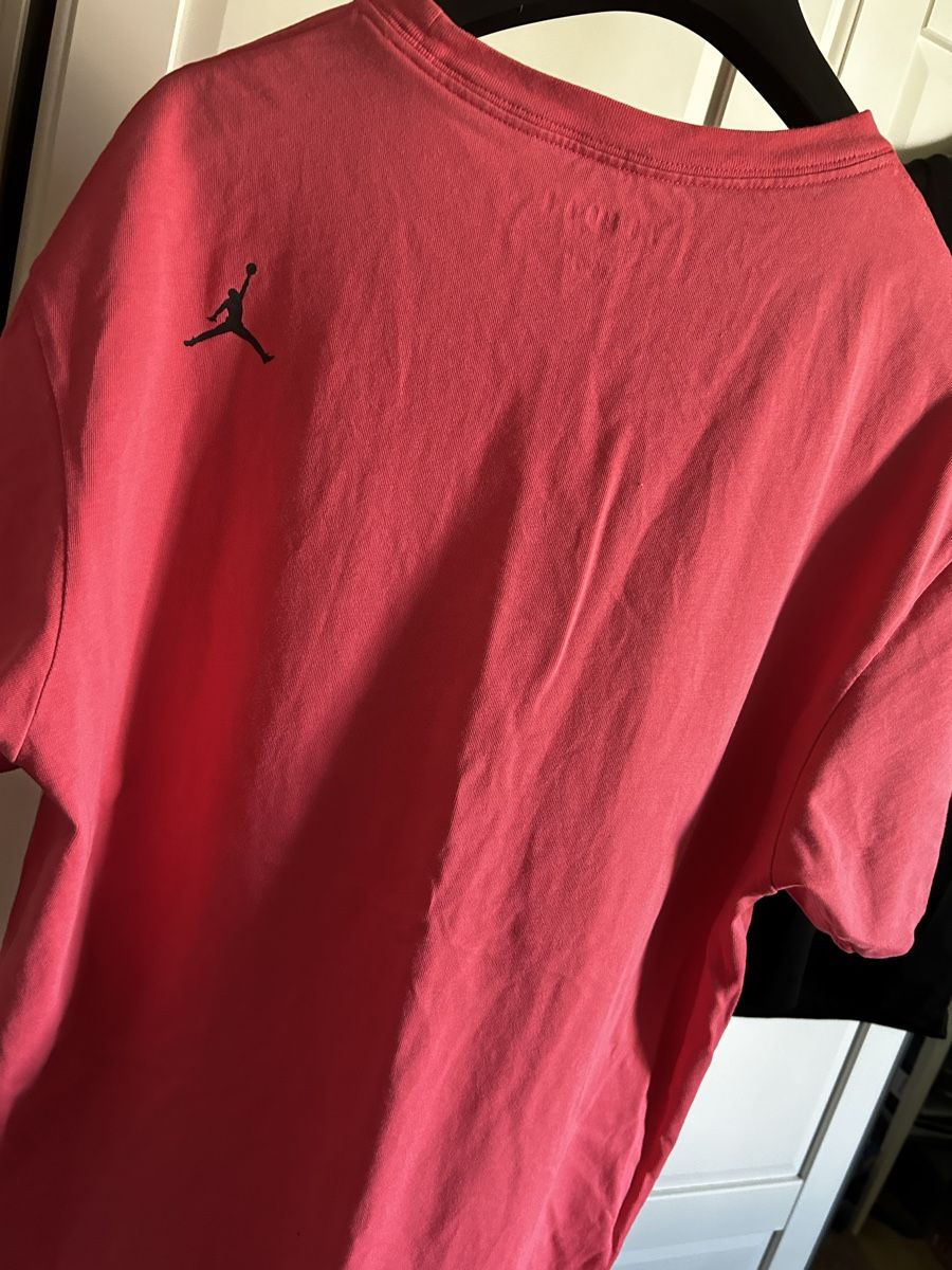 Jordan Lotti di vestiti: T Shirts Nike Jordan Preach – Usato da Bülach venduto da silk1881 3