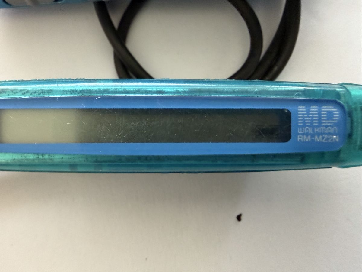 Sony Minidisques: lecteur Sony MD Walkman MZ-E60 – D'occasion à Echallens par JAR69 3