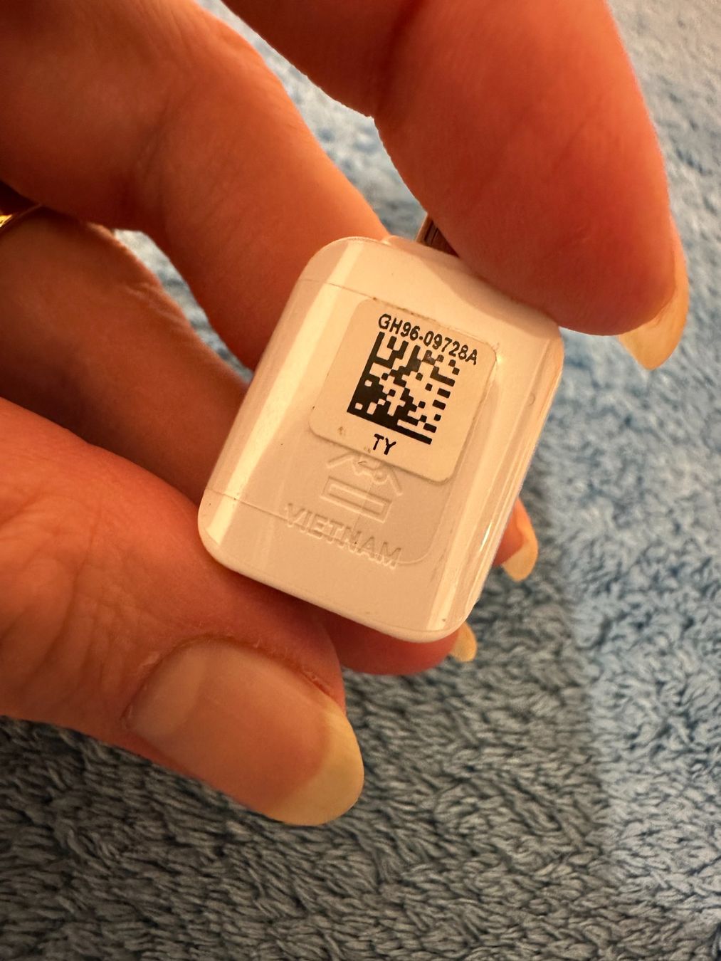 Samsung Unità & Adattatore: USB Adapter SAMSUNG – Nuovo (secondo la descrizione) da Genève venduto da AGBERG 3