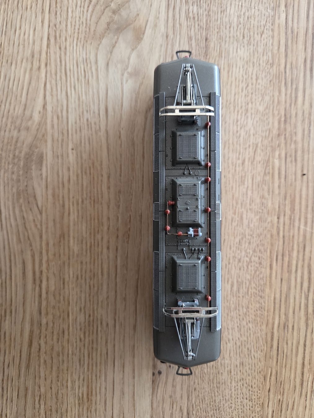 Fleischmann Modelleisenbahnen: Fleischmann SBB Re 4/4 rot  – Gebraucht aus Berikon von TopLok1 1