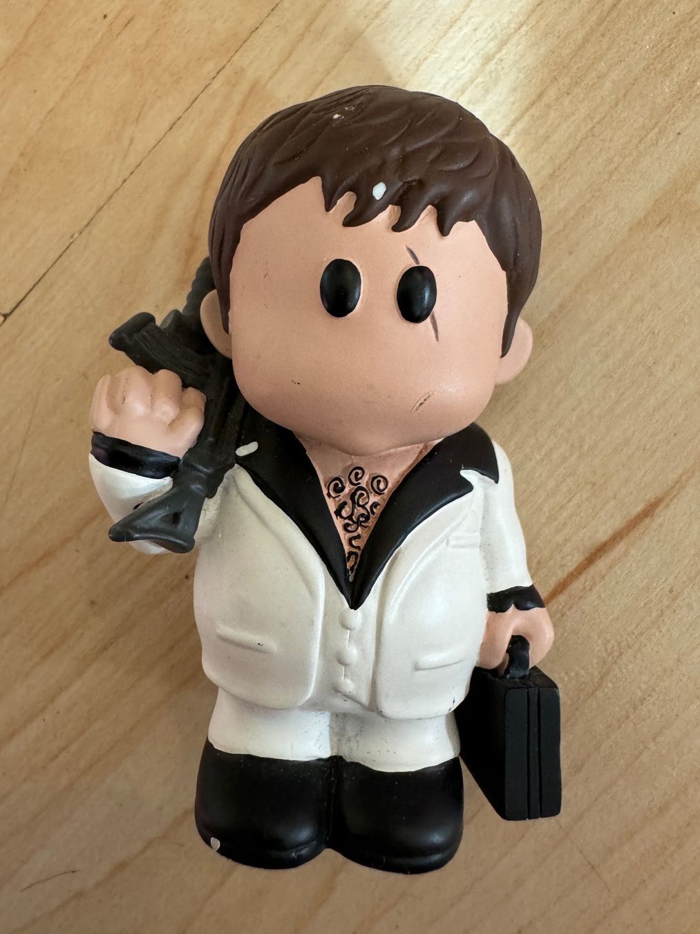 Statuette: Action Figur "Scarface" Tony Montana – Nuovo (secondo la descrizione) da Seuzach venduto da Inspektor99 4