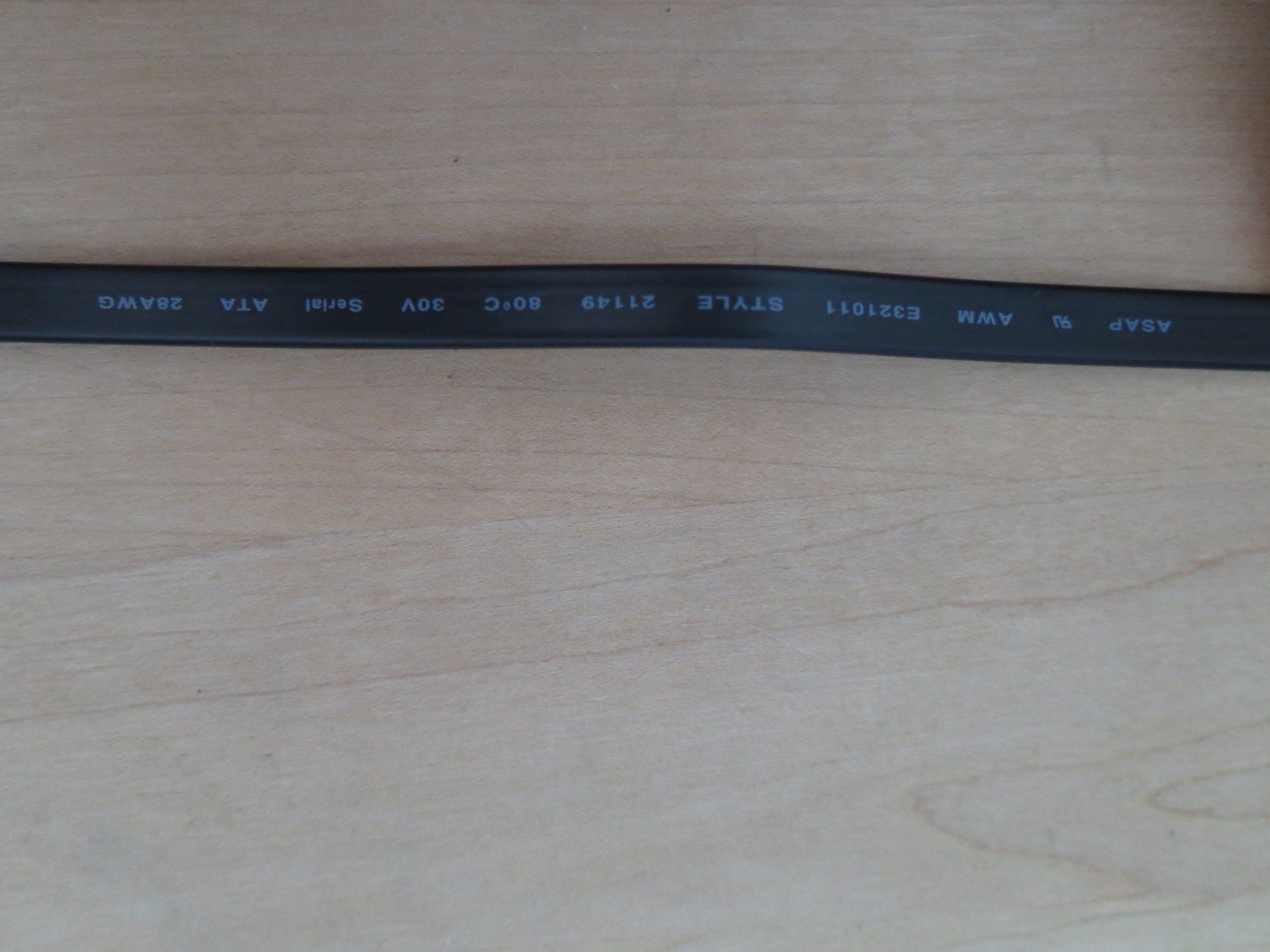Kabel: SATA Datenkabel schwarz 28AWG 30V 80C – Neu (gemäss Beschreibung) aus Rafz von JJPuu2 1