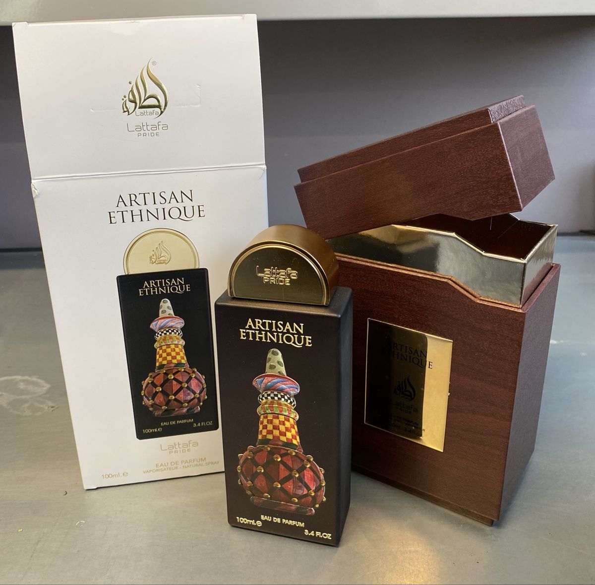 Parfum & Eau de Toilette: Pride Artisan 100ml NEUF  – Neu (gemäss Beschreibung) aus Corseaux von atchoum66