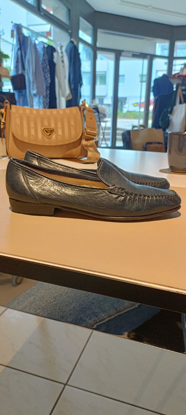 Bally Scarpe da donna: Bally Lederschuhe, dunkelblau, Gr. 38,5 – Usato da Zollikofen venduto da Proseco 3