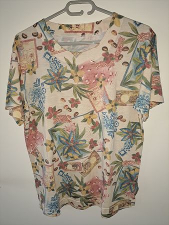 T-Shirt Damen Grösse L Blumenmuster Gr.42