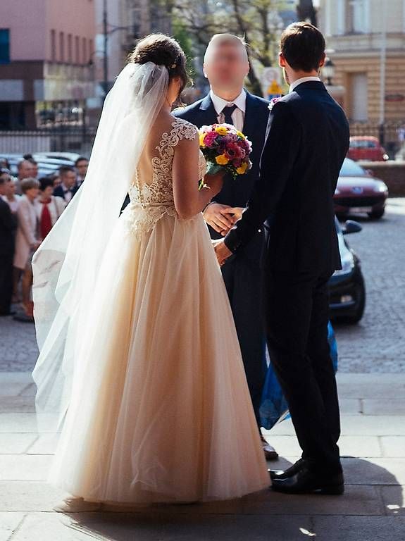 Kleider: Brautkleid in A-Linie Gr.40 mit Accessoires – Gebraucht aus Birmensdorf ZH von elz_6ccw 4