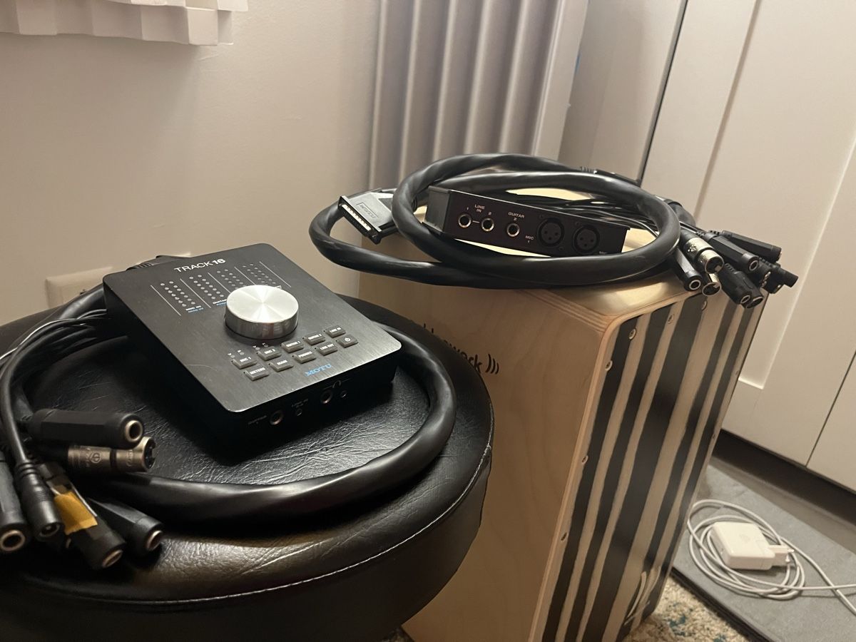 Studioequipment: Motu track 16 Interfaccia audio – Gebraucht aus Lugaggia von sha_qdf8 1