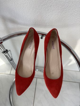 André Red Suede Ballet Flats, Size 38- Perfect for Fall