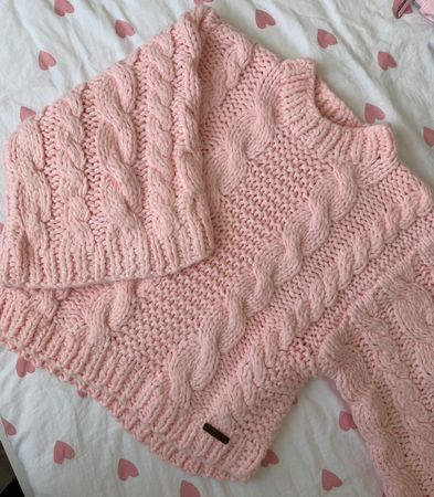 Rosa Strickpullover oversized