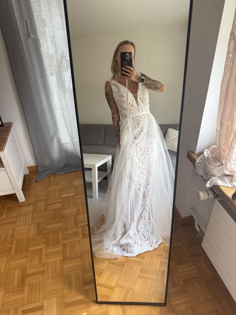 Robes: Brautkleid Spitze Grösse S  – Neuf (Voir description) à Appenzell par mir_rqn6 8