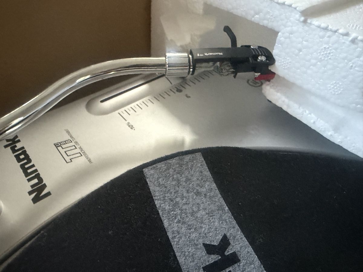 Numark Plattenspieler: Numark TTUSB Turntable mit USB Audio Interface weiss – Neu (gemäss Beschreibung) aus Wallisellen von ZurichBern 3