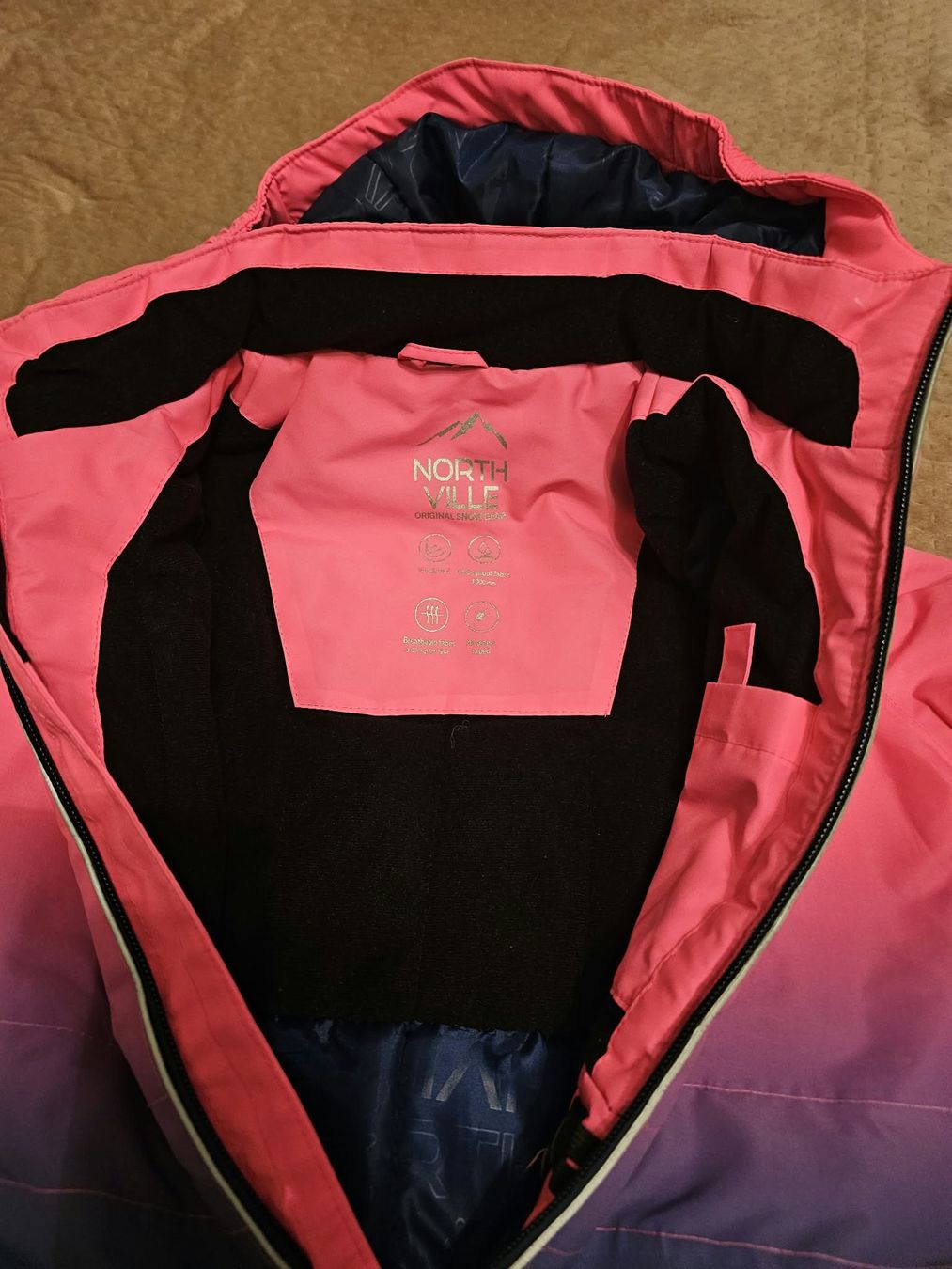 C&A Completi: KINDER SKIBEKLEIDUNG – Nuovo (secondo la descrizione) da Zürich venduto da 5183840711 1