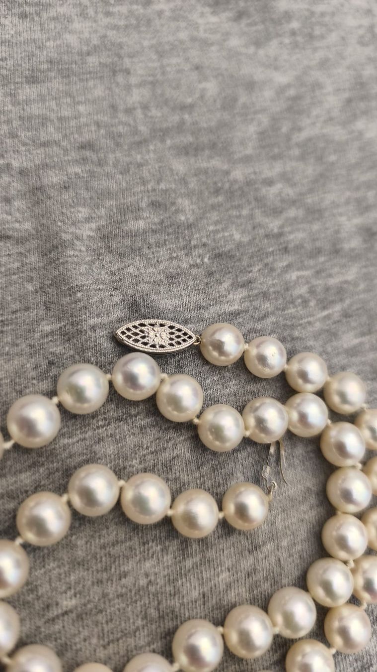 Ketten: Collier de perles fermoir en or blanc – Gebraucht aus Martigny von JeanmarcVS 2