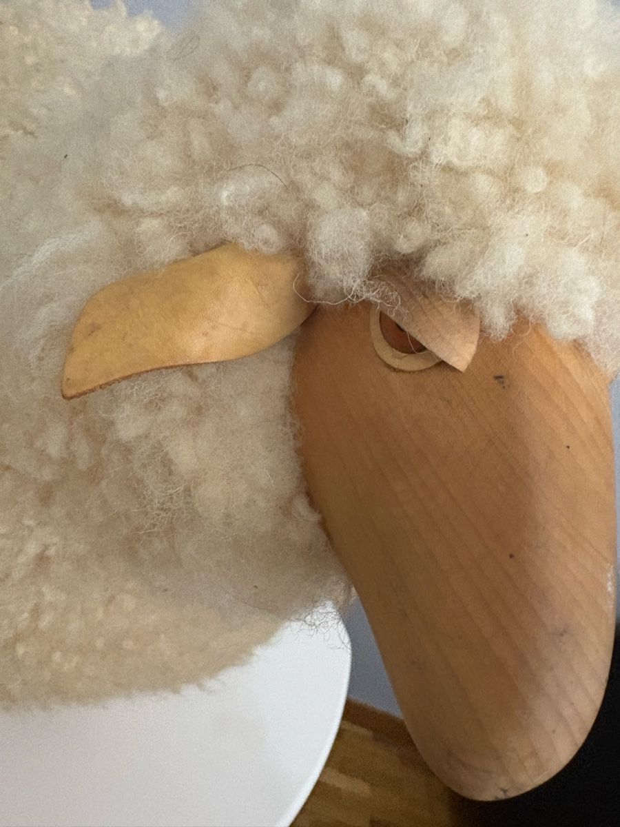 Figuren: Mouton design par Hanns Peter Krafft – Gebraucht aus petit lancy von FerreiraLuis 4