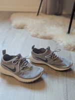 Nike Roshe One Sneakers - Size 36 EU - Light Grey