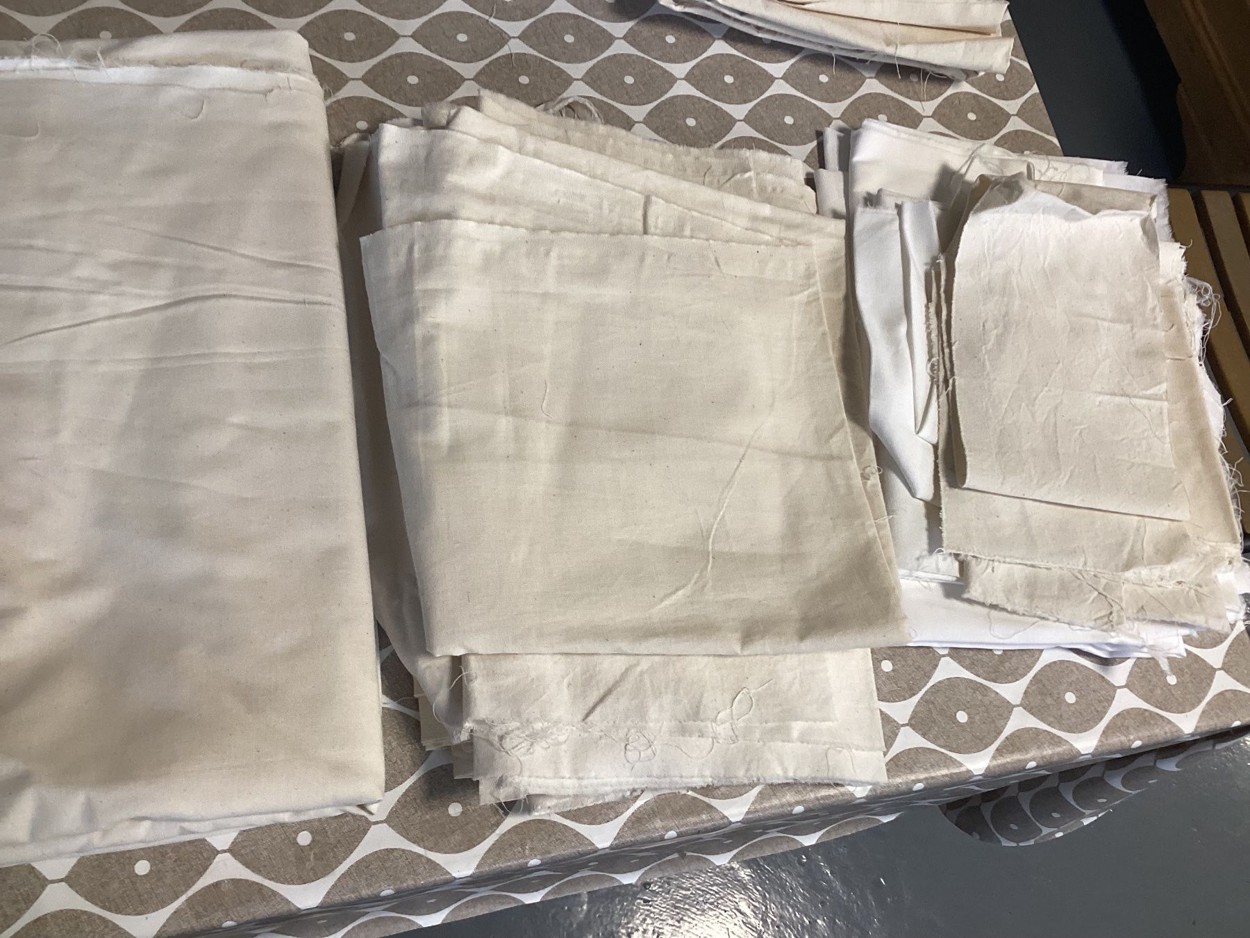 Stoffe: Stoffpaket 4,5 kg nature – Gebraucht aus Zürich von orella79 4