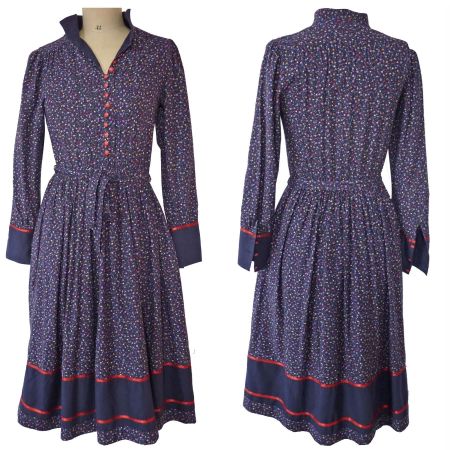 Kleid Gr. S/M Viscose elkont VINTAGE 1970s Landhausstil