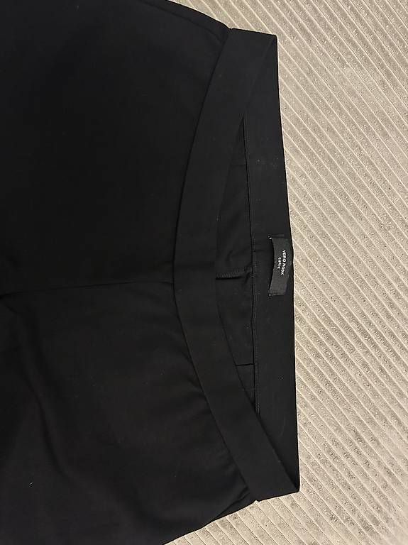 Hosen: Hose schwarz Jersey Grösse 44 – Gebraucht aus Pratteln von vasare3 1