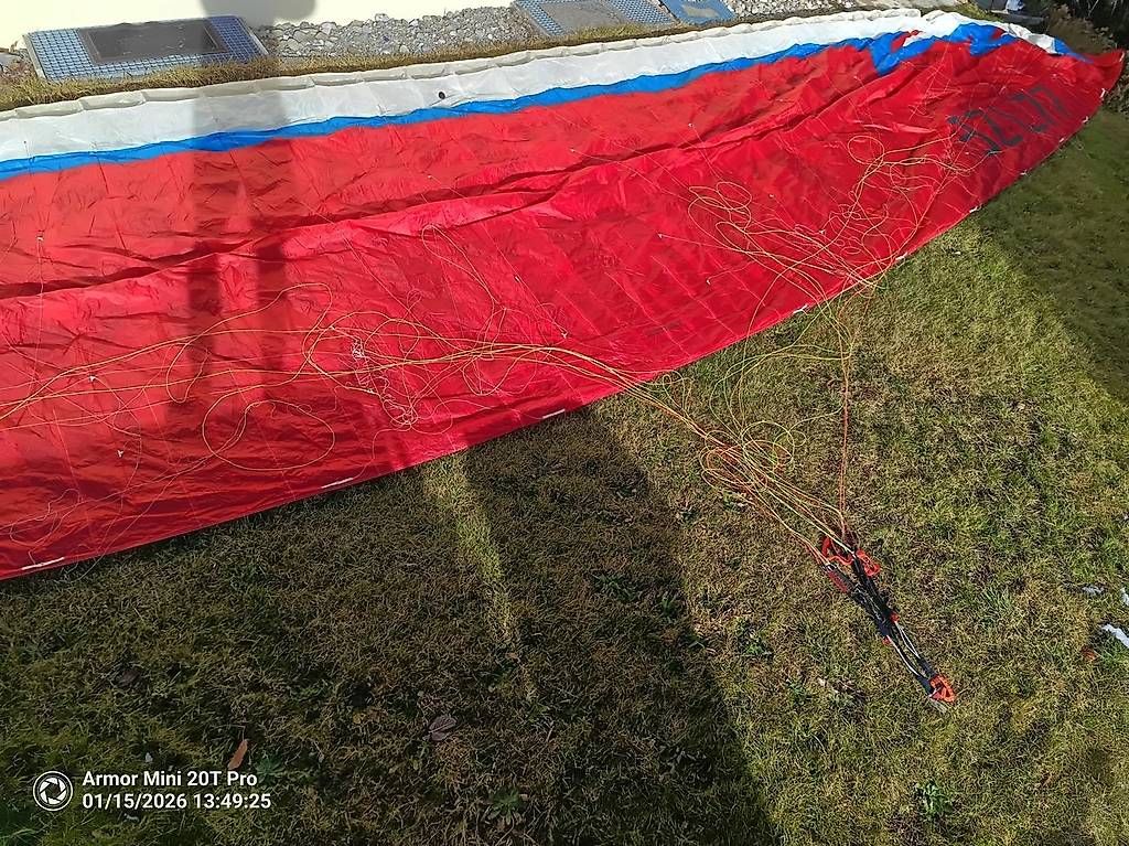 Sport dell'aria & Aquiloni: Parapente sellette parachute – Usato da Bulle venduto da Parapefg 2