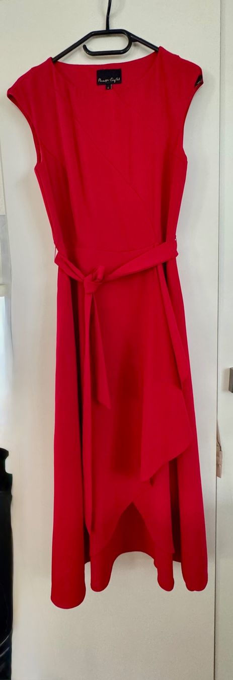 Phase Eight Kleider: Wunderschönes rotes Kleid von Phase eight in 36 – Neu (gemäss Beschreibung) aus Schüpbach von 2ndHandRose 3