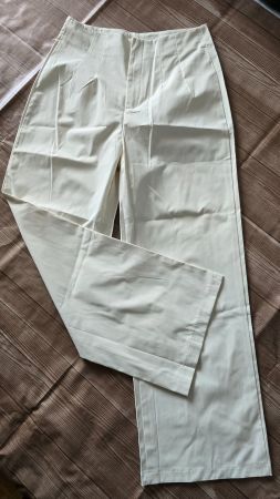 ​😍 Elegante Wide-Leg Hose - 40 - High Waist Bundfaltenhose