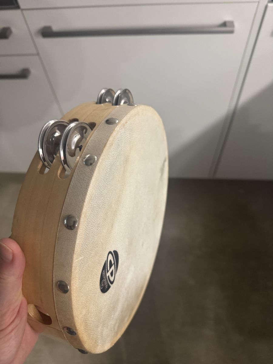 Strumenti musicali: Tamburin – Usato da Dübendorf venduto da Tata09