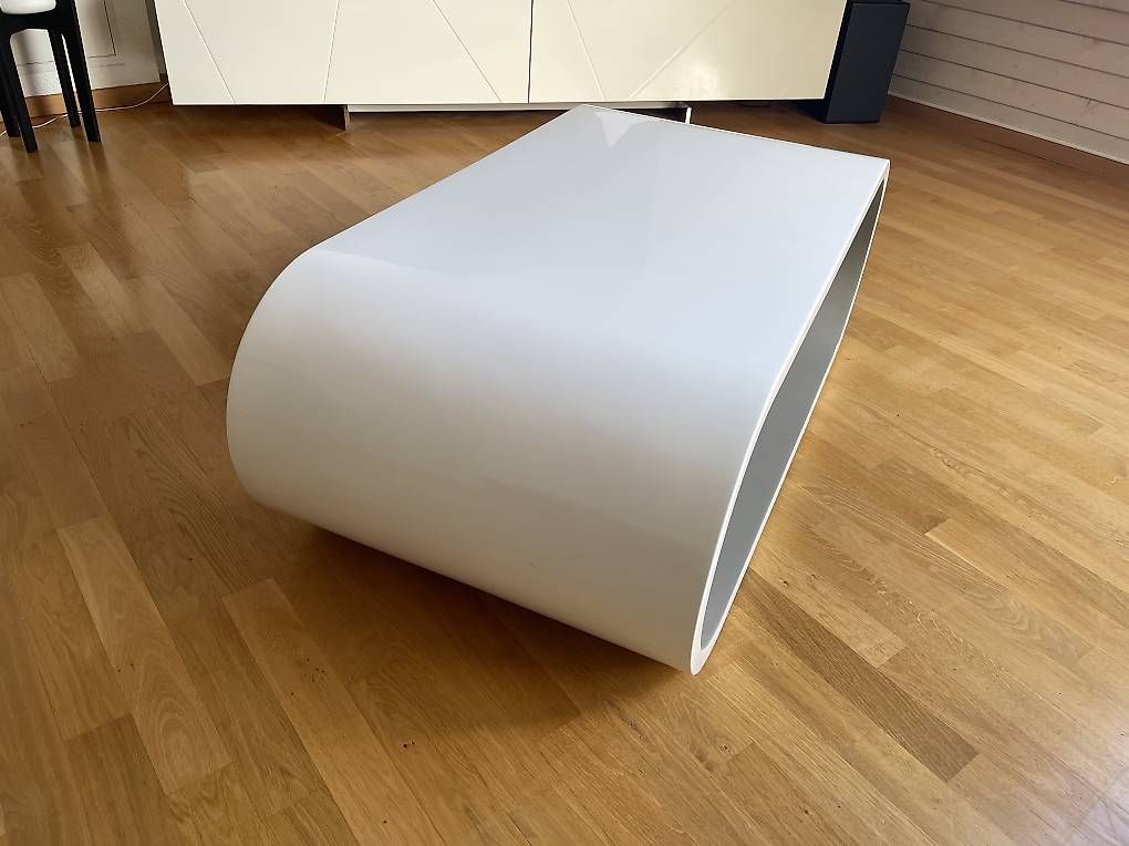 Tavoli: Moderner Couchtisch Hochglanz Weiss/Grau – Usato da Möhlin venduto da viv_v52q 4