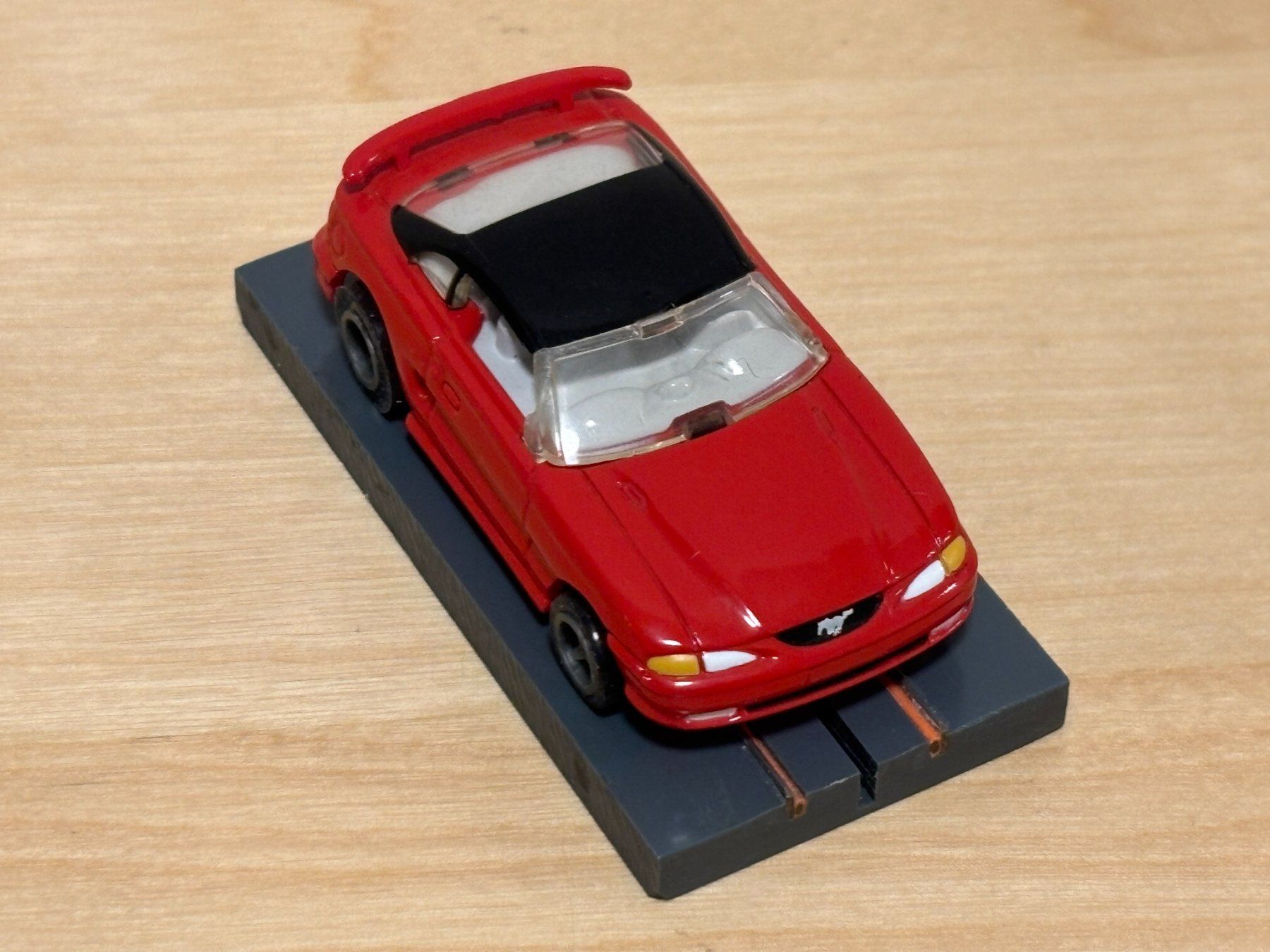 Piste: LifeLike Ford Mustang rot – Nuovo (secondo la descrizione) da Bülach venduto da h0slotch 6