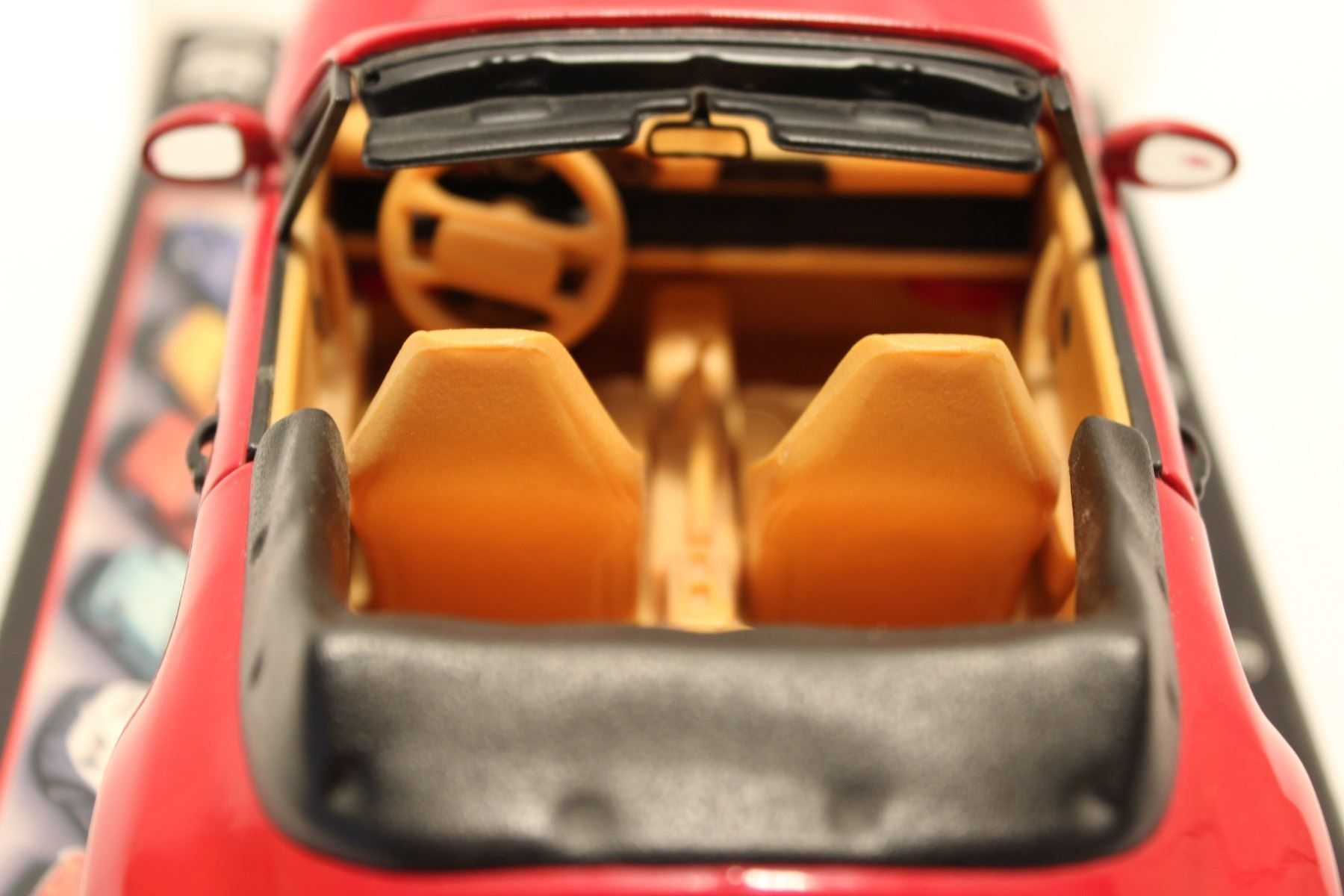 Porsche Modellautos: Porsche 911 Carrera 4 Cabrio, 1:18 – Neu (gemäss Beschreibung) aus Fehraltorf von haefens 4