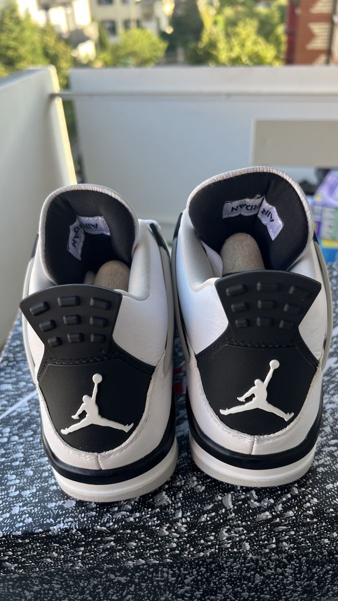 Jordan Scarpe da uomo: Jordan 4 Military black  – Nuovo e nell'imballaggio originale da Winterthur venduto da pet_n2q9 2