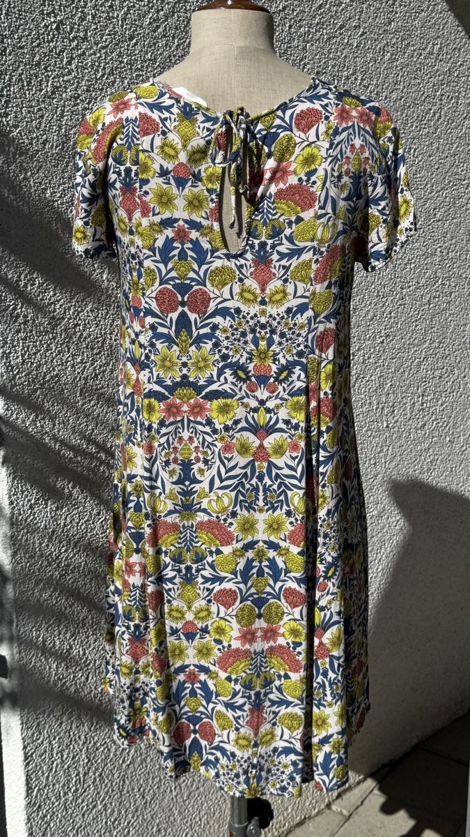 H&M Kleider: H&M Sommerkleid Gr. 34 – Neu (gemäss Beschreibung) aus Zürich von SesePorti 1